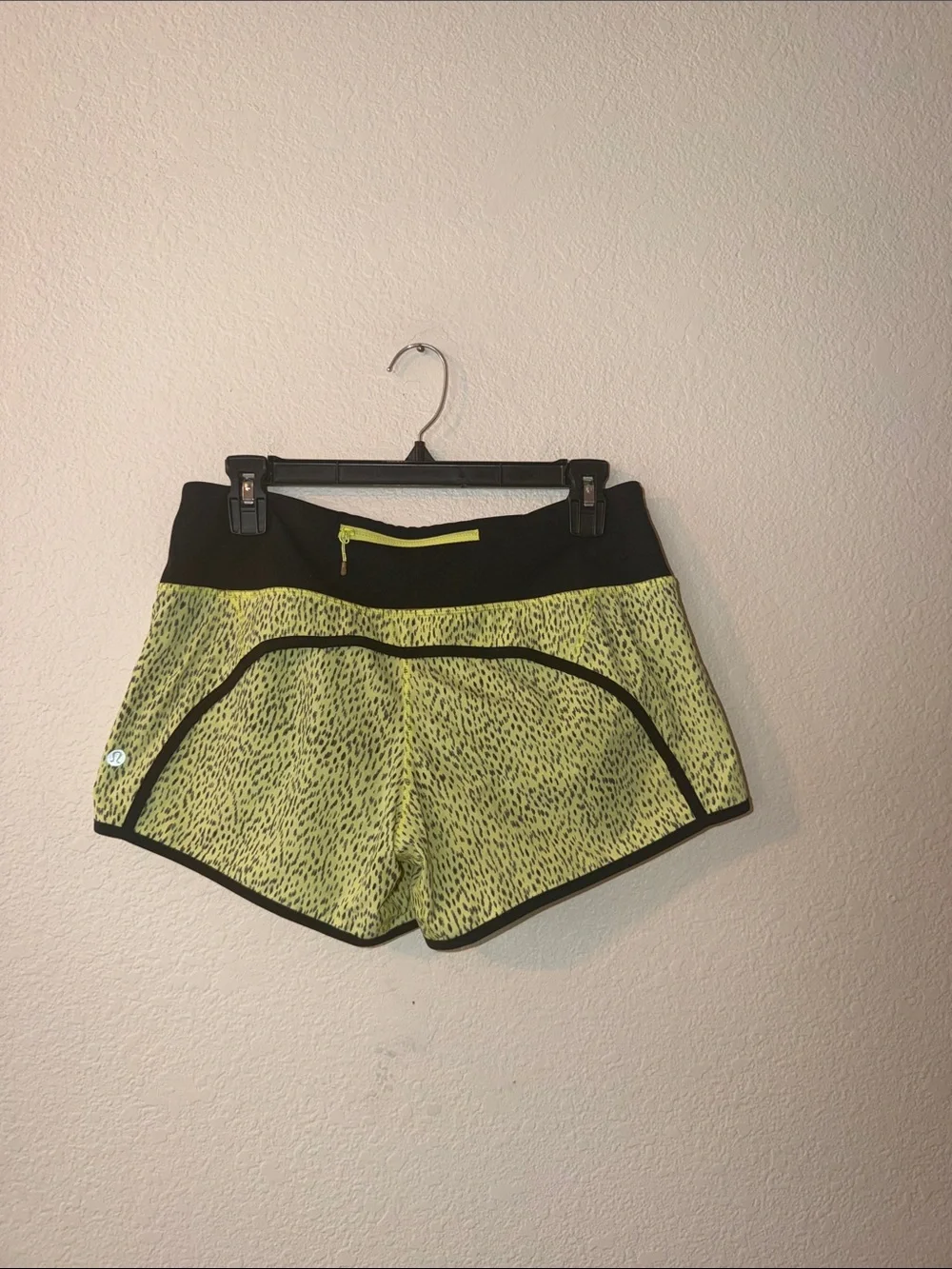 Lululemon speed up shorts